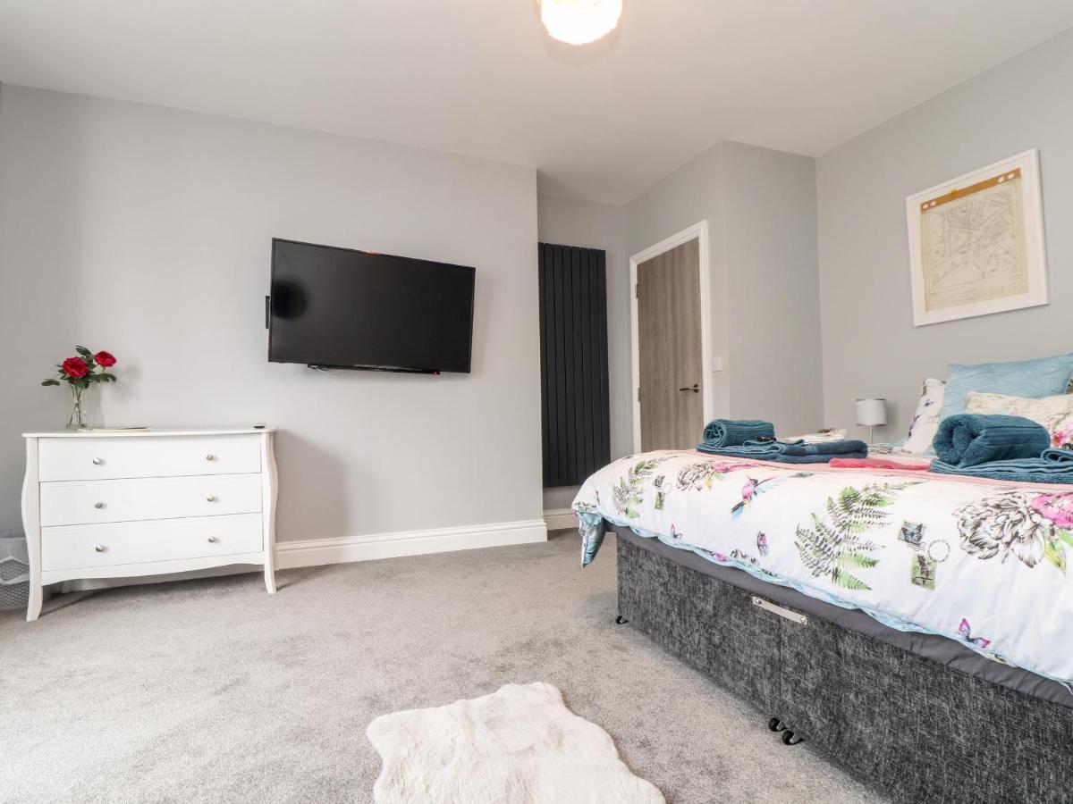 Battell Chambers Camborne